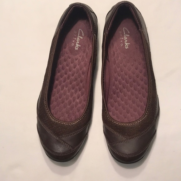 Clarks Shoes - Clarks Sz 8 Brown Leather Ballet Flats